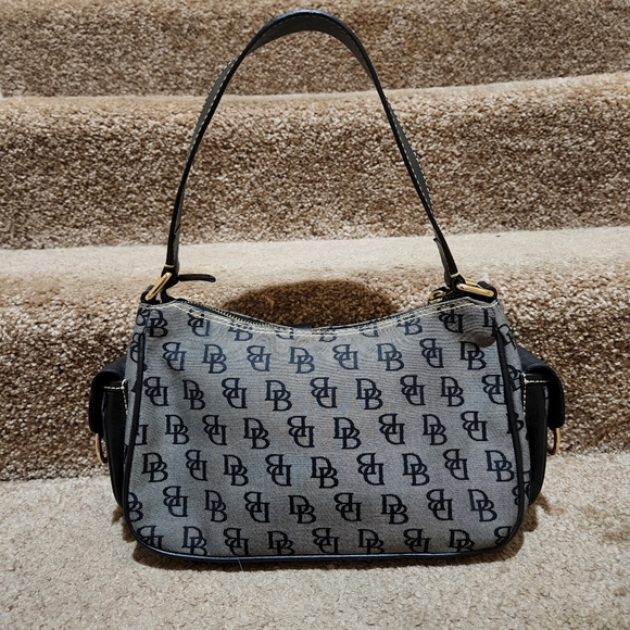 Dooney & Bourke Purse - Picture 2 of 8